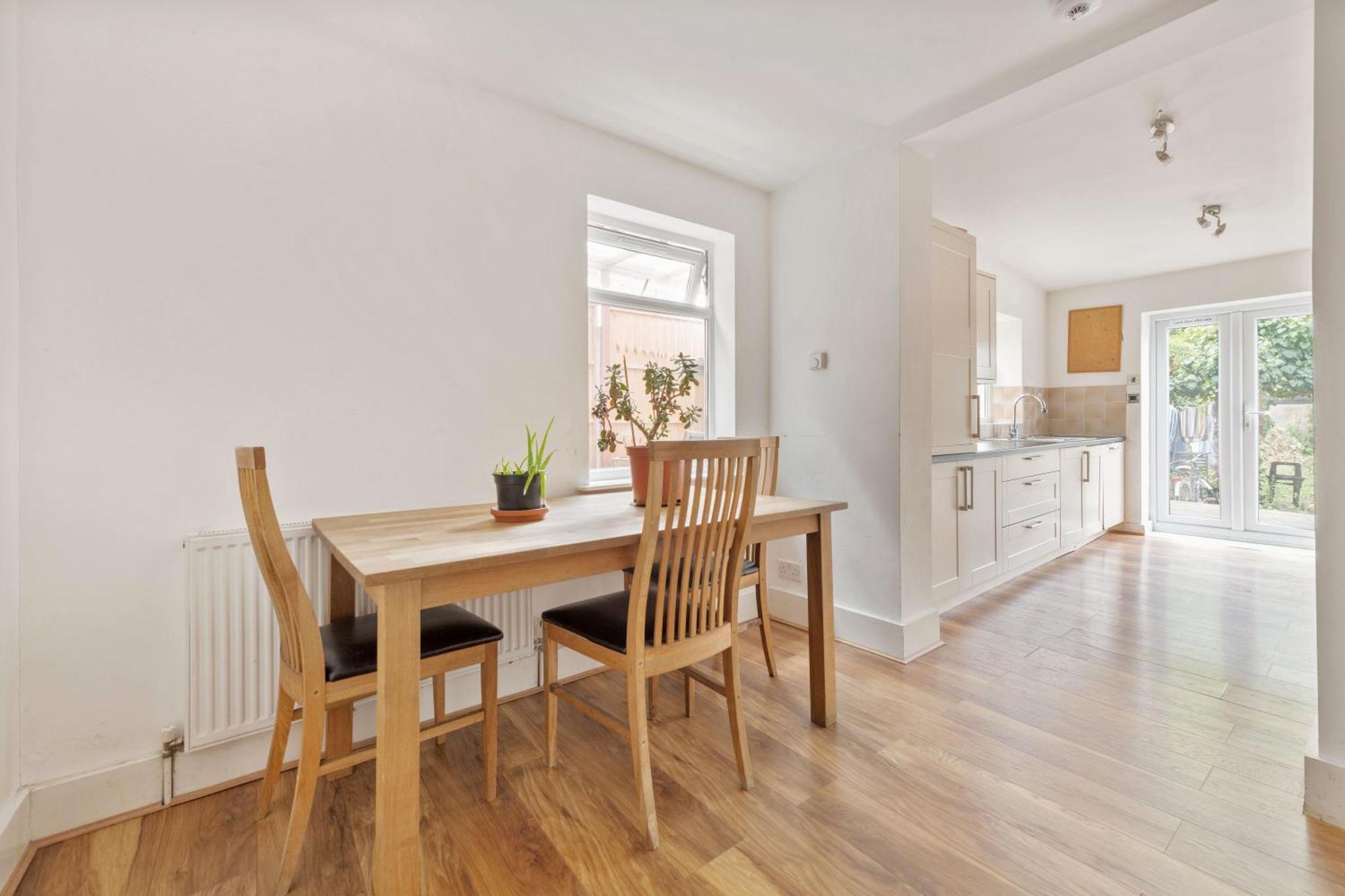 Homestay Calderon Road *